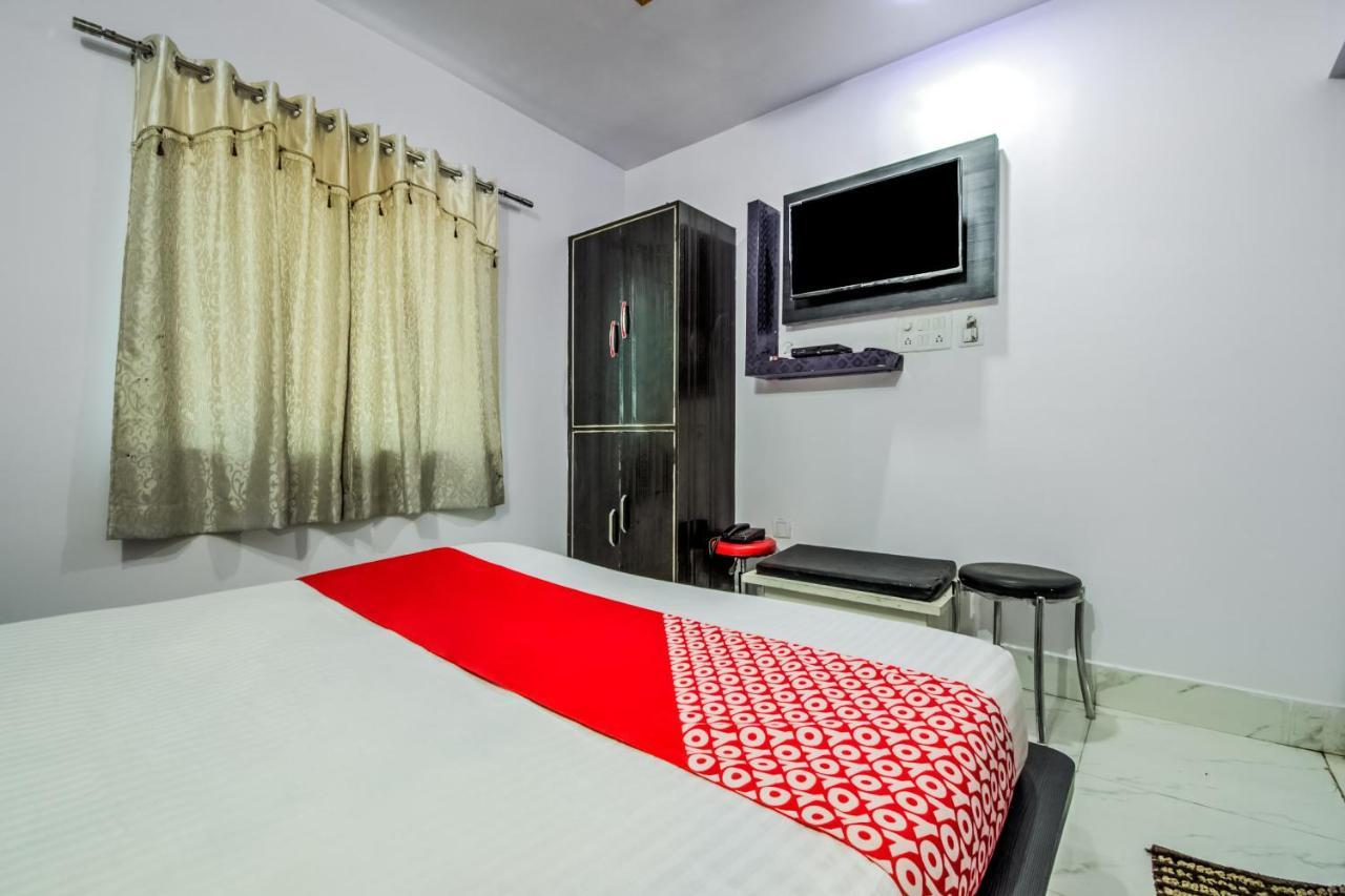 Oyo 14993 Rp Palace Danapur Екстер'єр фото