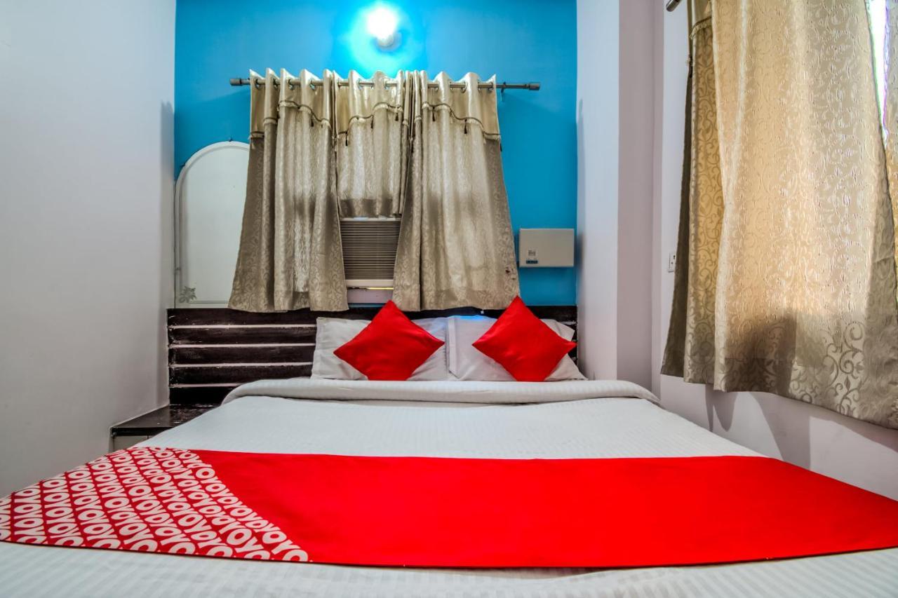 Oyo 14993 Rp Palace Danapur Екстер'єр фото